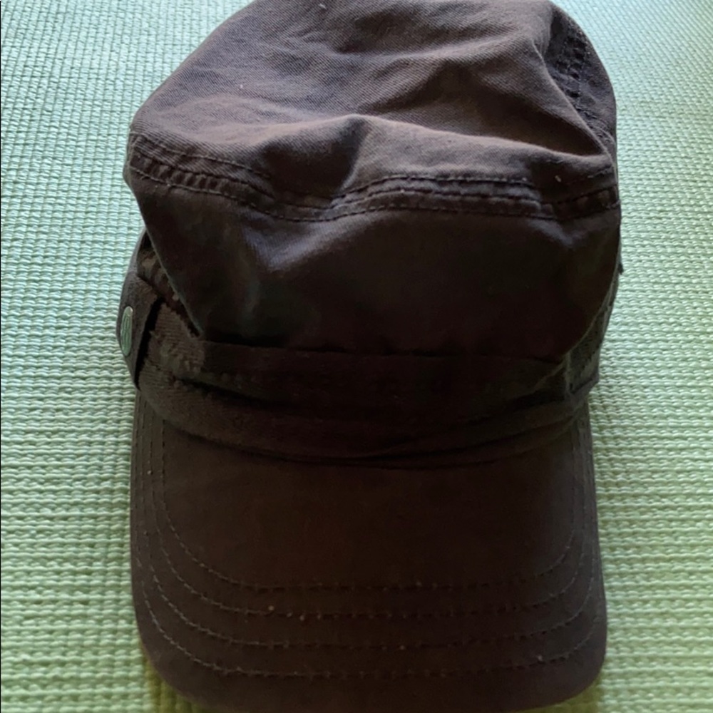 Excellent condition Britney spear hat!